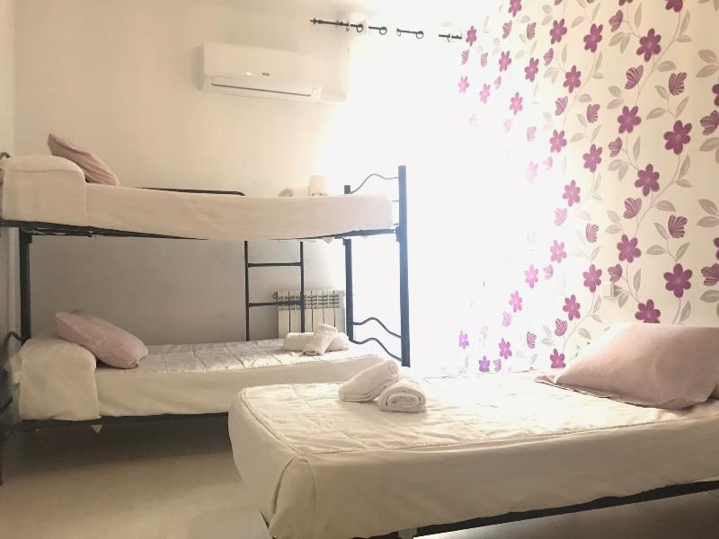 מדריד Hostal La Estrella מראה חיצוני תמונה
