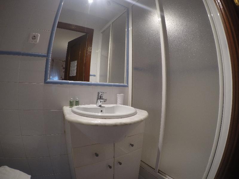 מדריד Hostal La Estrella מראה חיצוני תמונה