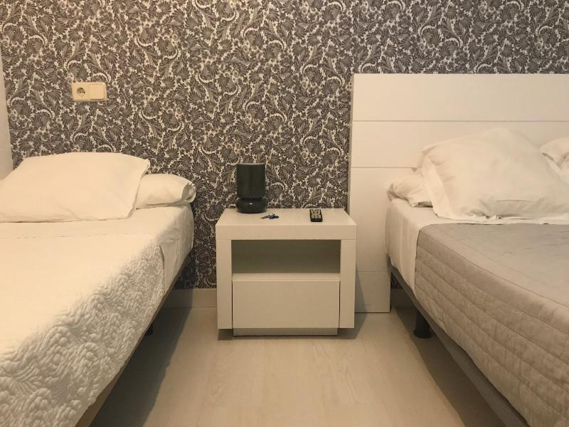 מדריד Hostal La Estrella מראה חיצוני תמונה