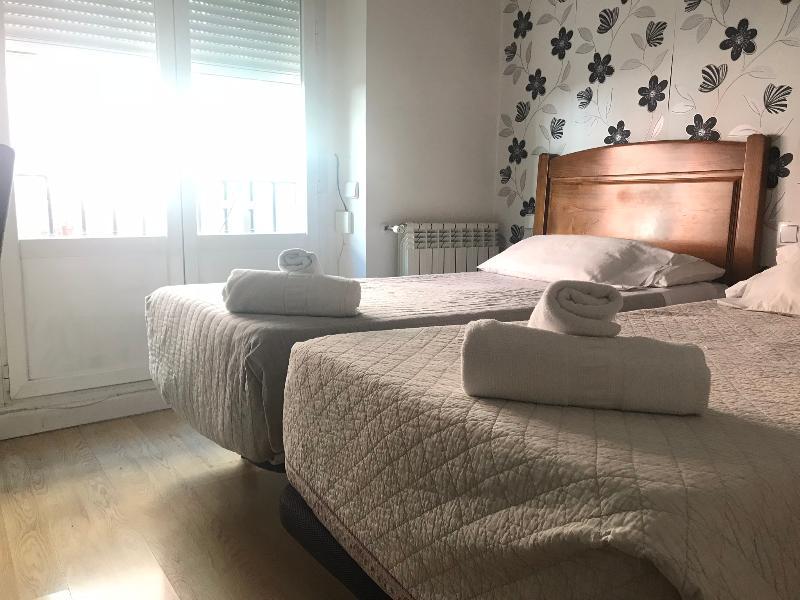 מדריד Hostal La Estrella מראה חיצוני תמונה